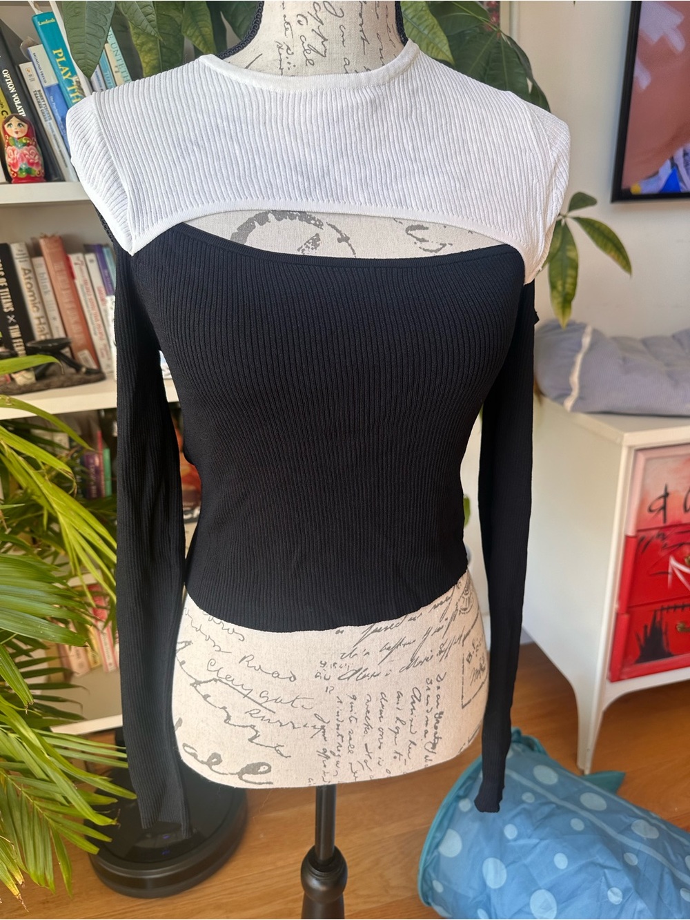 Zara Black and White Ribbed Cutout Long Sleeve Top
